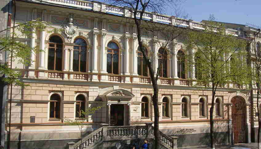 Лучшие музеи Киева