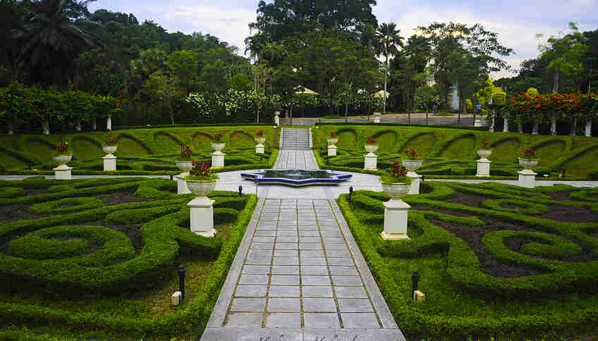 Парк Lake Gardens