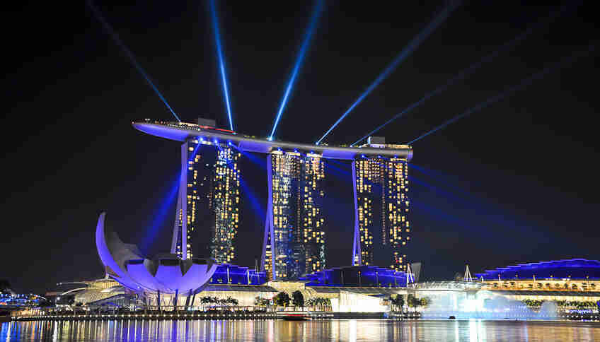 Лазерное шоу Marina Bay Sands, Сингапур
