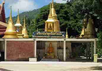 Храм и музей фольклора Ват Ламаи