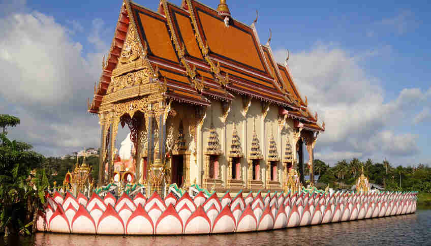 Храм Плай Лем