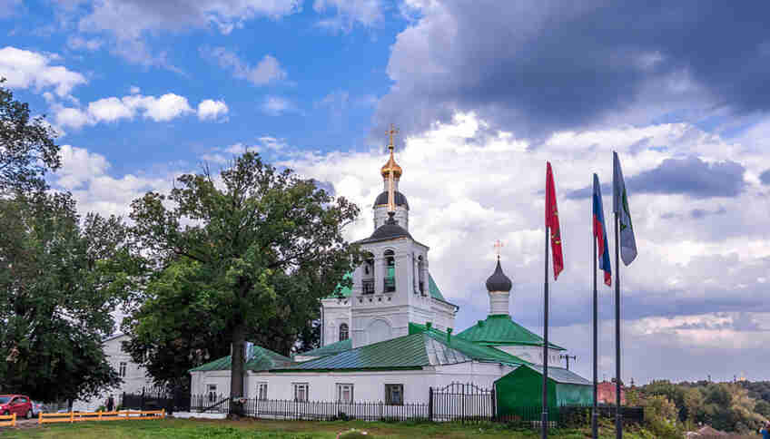 Спасо-Преображенская церковь во Владимире