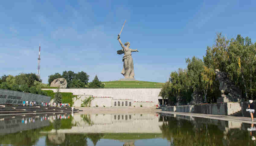 Памятник-ансамбль «Героям Сталинградской битвы»