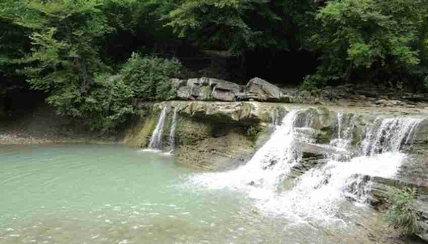 Водопады на реке Жане