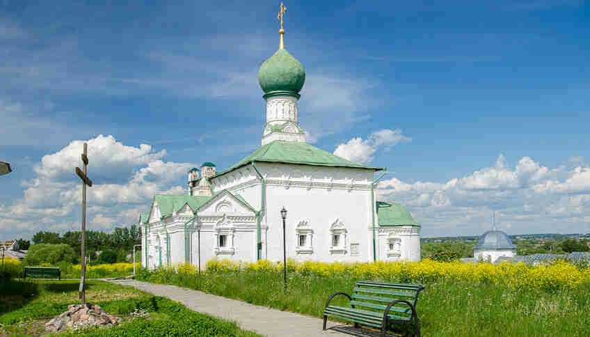 Церковь Всех Святых Троицкого Данилова монастыря