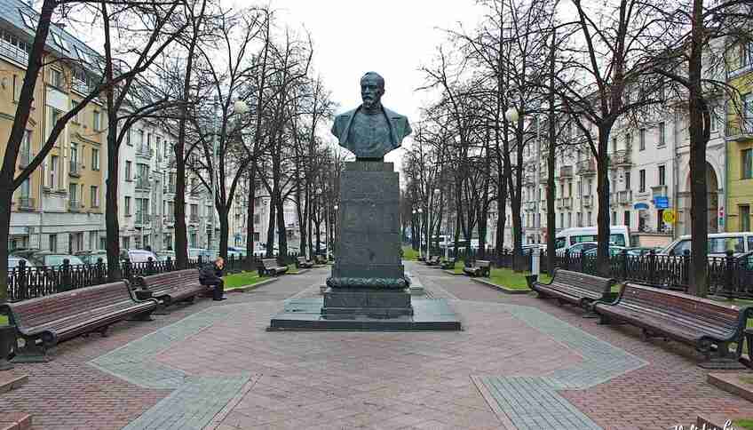 Памятник Дзержинскому в Минске