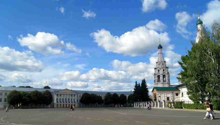 Советская площадь Ярославля