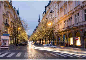 Пражская улица Парижска 