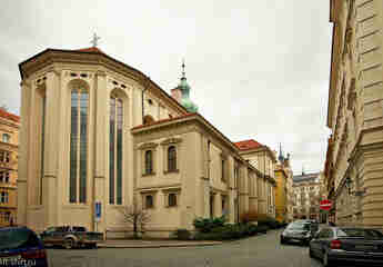 Церковь Святого Духа в Праге