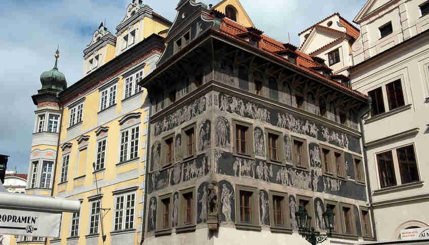 Дом «У минуты» в Праге