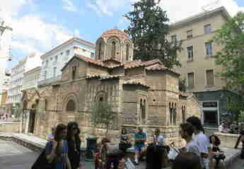 Церковь Капникарея в Афинах