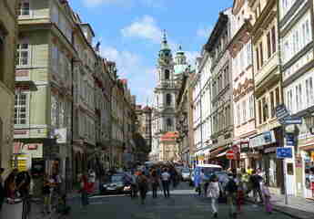 Мостецкая улица в Праге