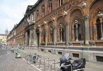 Большая больница Милана